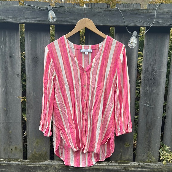 Tops - HILARY RADLEY High-Low Blouse